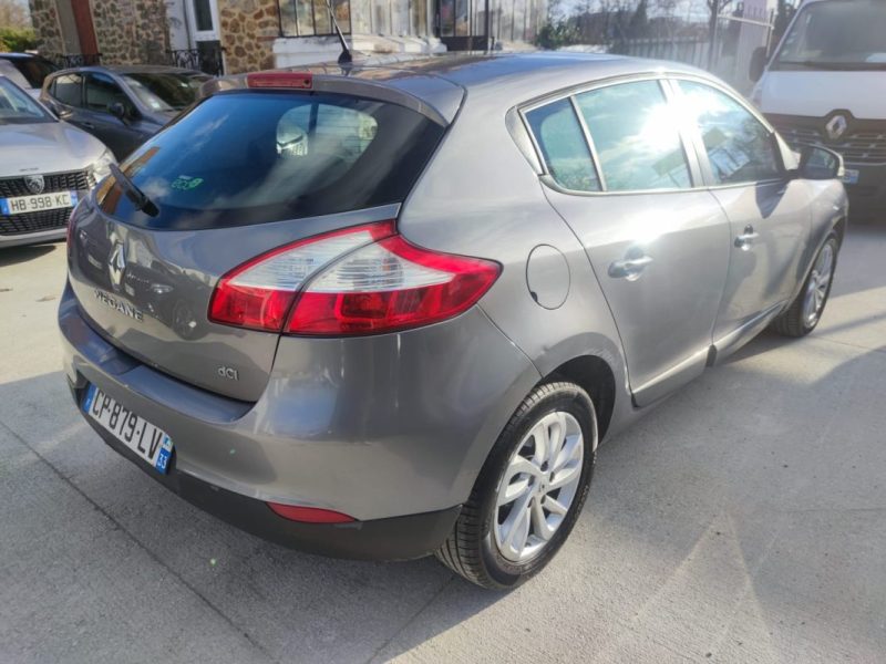 RENAULT MEGANEIII 1.5 DCI 110CH FAP AUTHENTIQUE ECO² 2012