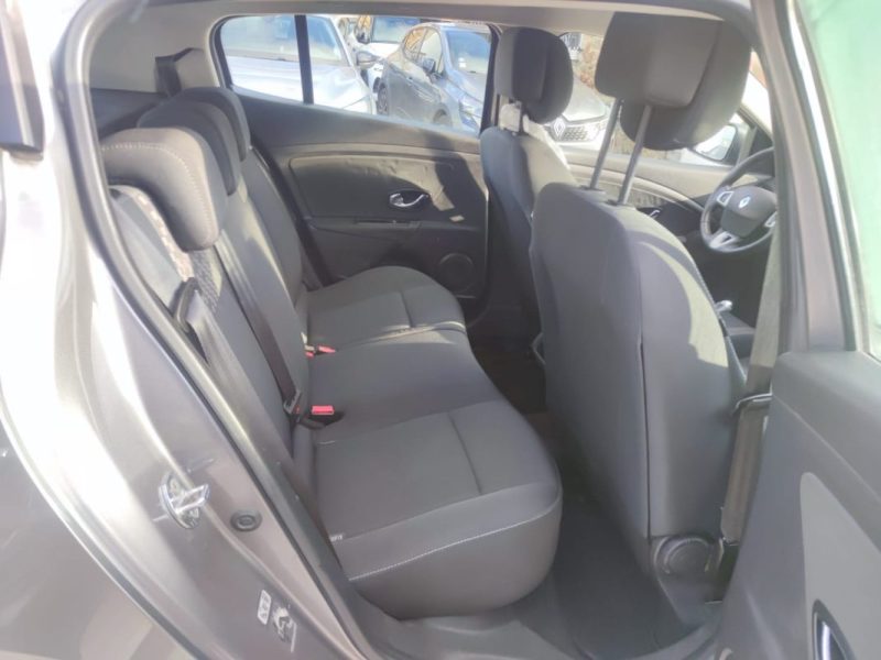 RENAULT MEGANEIII 1.5 DCI 110CH FAP AUTHENTIQUE ECO² 2012