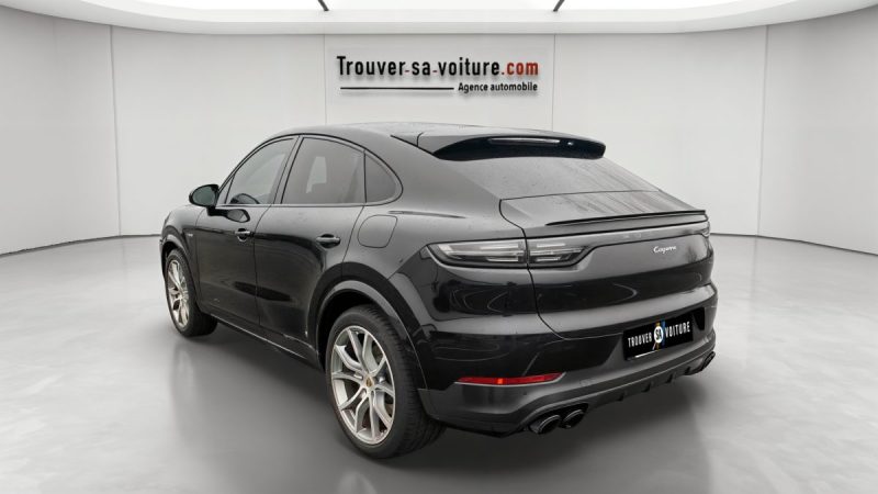 PORSCHE CAYENNE E-HYBRID COUPE 3.0 L V6 462 ch