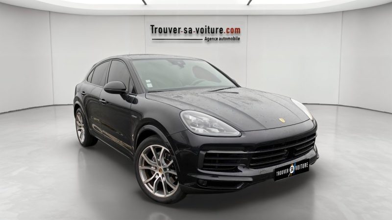 PORSCHE CAYENNE E-HYBRID COUPE 3.0 L V6 462 ch
