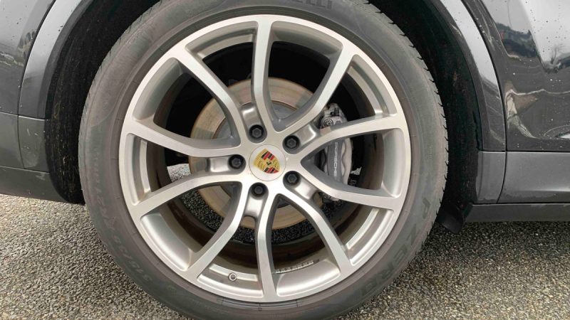 PORSCHE CAYENNE E-HYBRID COUPE 3.0 L V6 462 ch