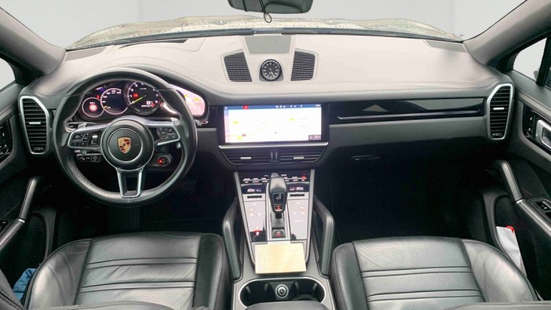 PORSCHE CAYENNE E-HYBRID COUPE 3.0 L V6 462 ch