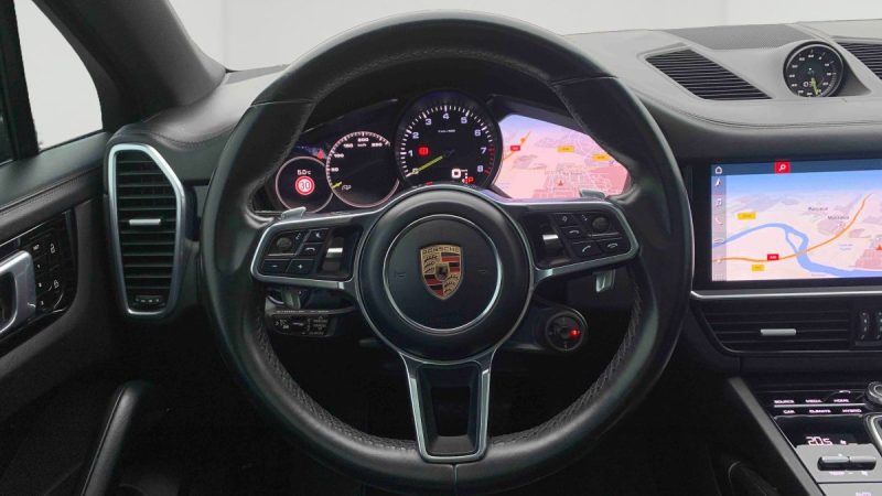 PORSCHE CAYENNE E-HYBRID COUPE 3.0 L V6 462 ch