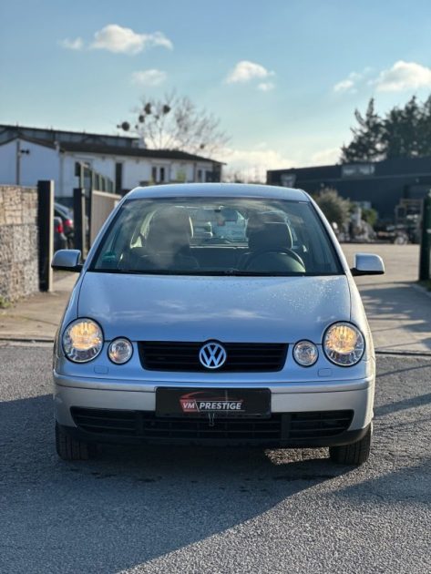 VOLKSWAGEN POLO 1.4L 75CV / 104KM / BVA / Siège chauffant / Clim / Paiement 4 ou 10 fois possible