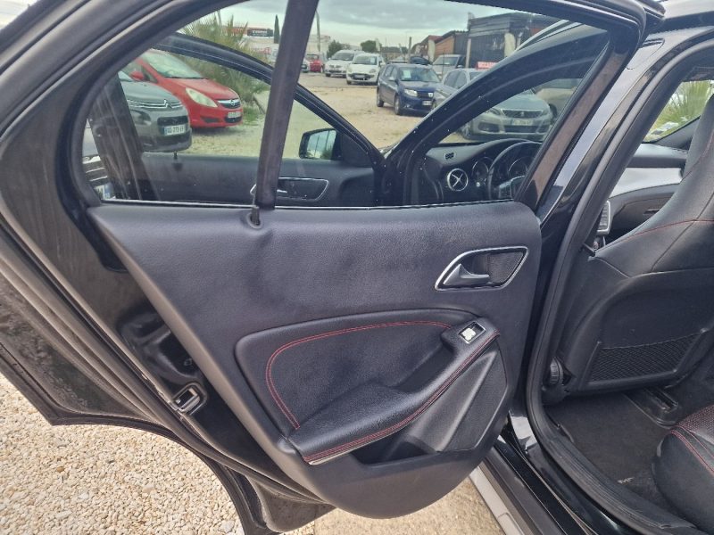 MERCEDES GLA 220 CDI LONG EXECUTIVE 7G-TRONIC PLUS 2014