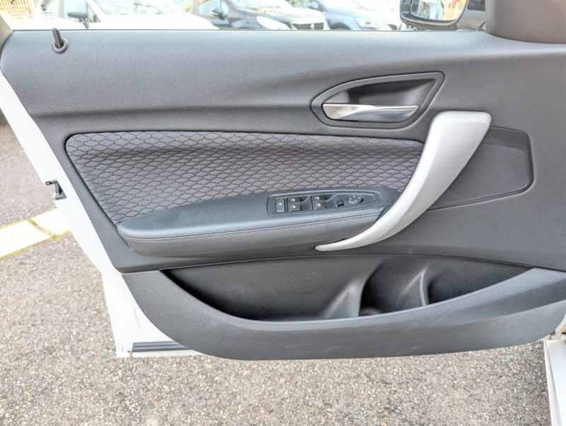 B.M.W. SERIE 1 118IA 1.6 170CH PACK M ALCANTARA 