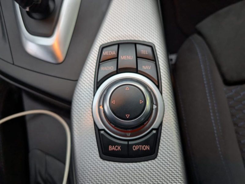 B.M.W. SERIE 1 118IA 1.6 170CH PACK M ALCANTARA 