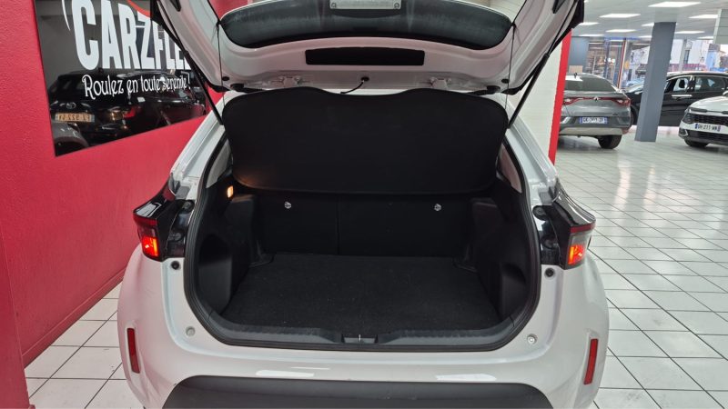 TOYOTA YARIS CROSS SUV 1.5 HYBRIDE 116H DYNAMIC BUSINESS/1 ERE MAIN/TVA RECUPERABLE