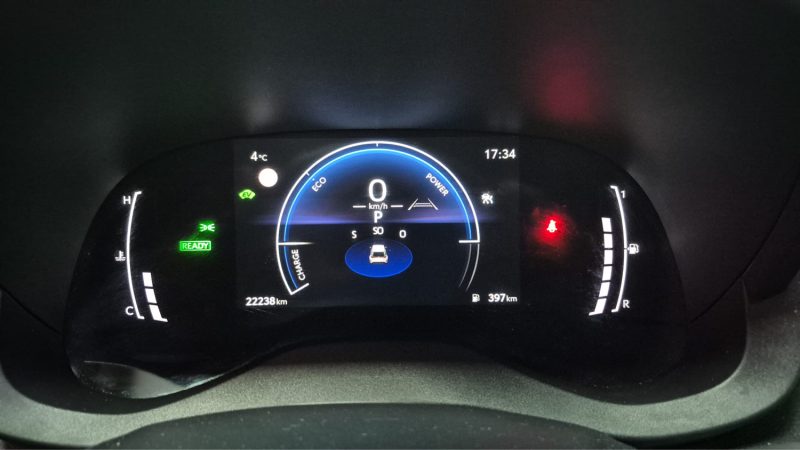 TOYOTA YARIS CROSS SUV 1.5 HYBRIDE 116H DYNAMIC BUSINESS/1 ERE MAIN/TVA RECUPERABLE