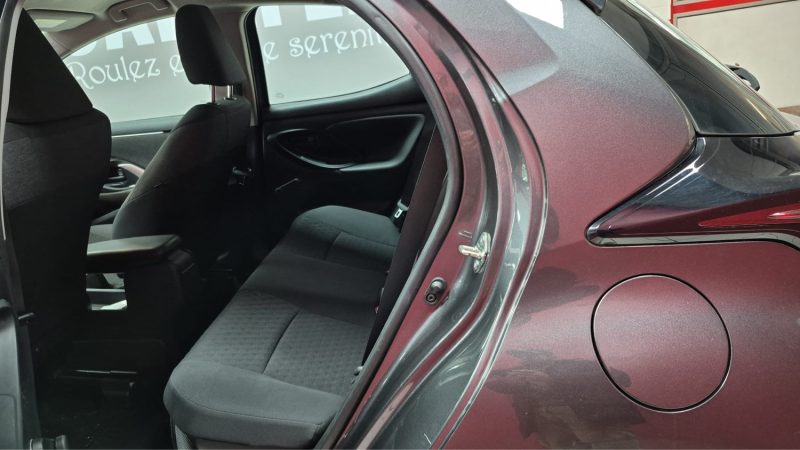 TOYOTA YARIS BERLINE 116cv FRANCE BUSINESS/1 ERE MAIN/TVA RECUPERABLE