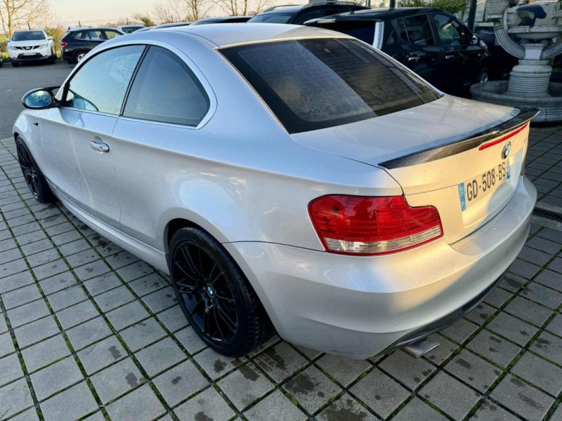 BMW SERIE 1 E82 COUPE 120D Pack M NARATIK 177 CH 2008