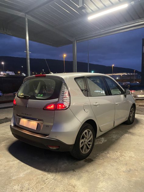 Renault Scenic 3 1.6 dCI 130ch 