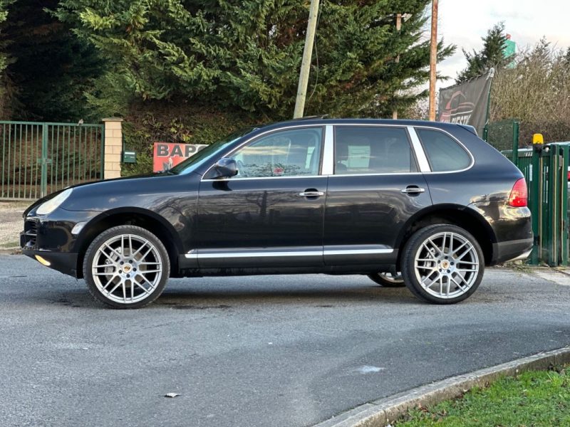 PORSCHE CAYENNE S 340 CV / BVA / FULL ÉQUIPÉ / TOIT OUVRANT / SIÈGE CHAUFFANT / RÉGULATEUR / CLIM 