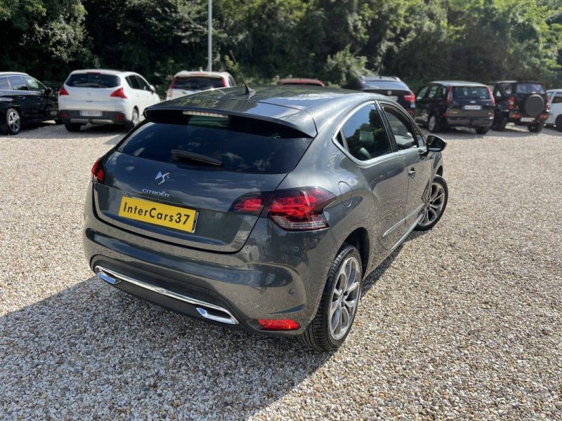 CITROEN DS4 2.0 HDI160 SO CHIC