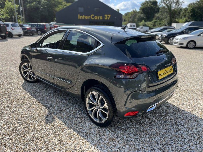 CITROEN DS4 2.0 HDI160 SO CHIC