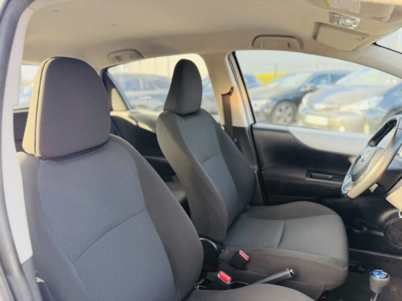 TOYOTA YARIS III 1.5 HYBRID 100h BUSINESS