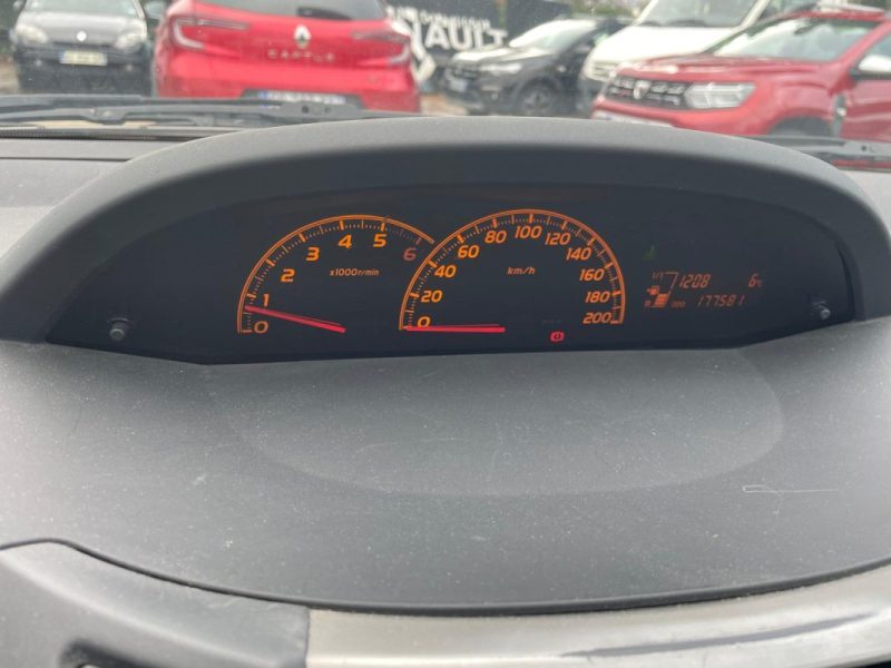 TOYOTA YARIS 90 D-4D CONFORT PACK 5P 2010