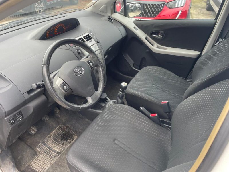 TOYOTA YARIS 90 D-4D CONFORT PACK 5P 2010