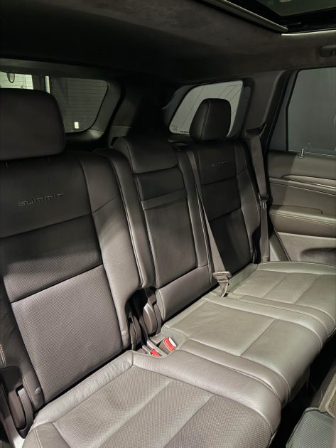 JEEP GRAND CHEROKEE SUMMIT 2013