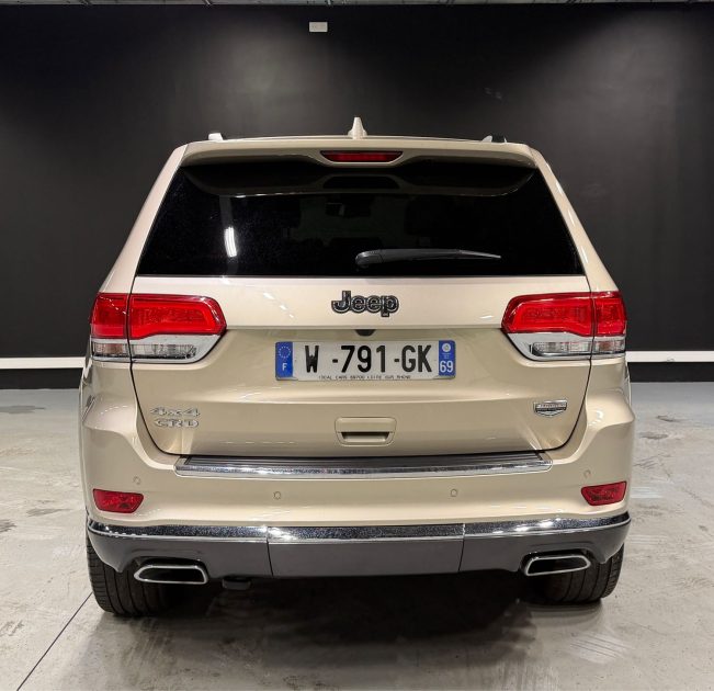 JEEP GRAND CHEROKEE SUMMIT 2013