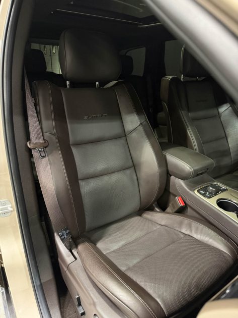 JEEP GRAND CHEROKEE SUMMIT 2013