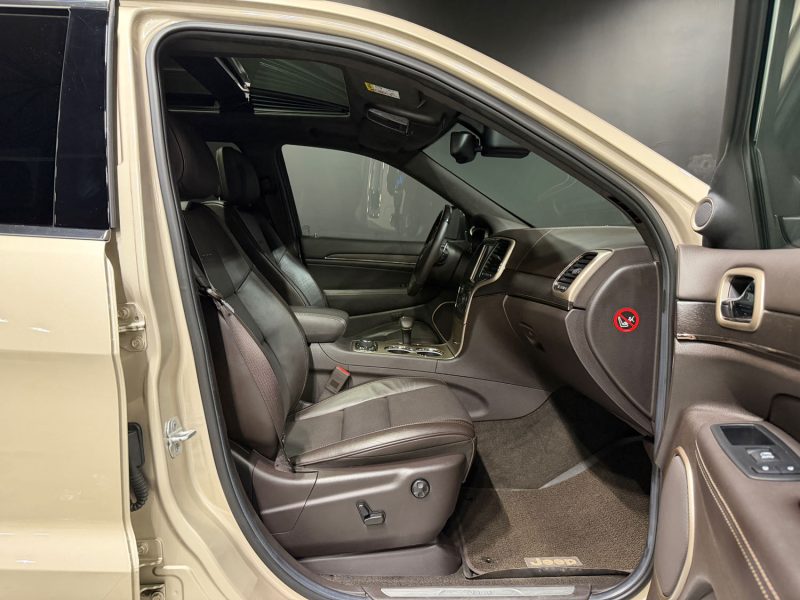 JEEP GRAND CHEROKEE SUMMIT 2013