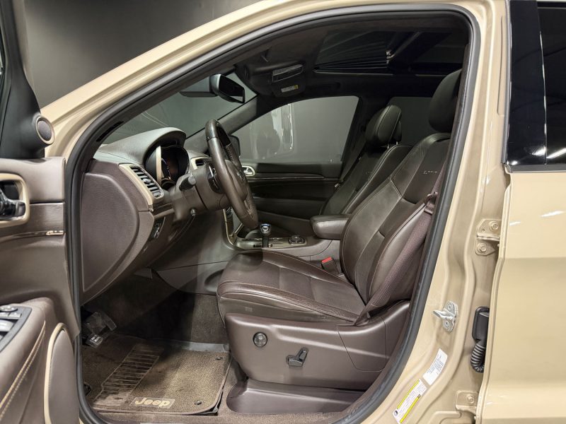 JEEP GRAND CHEROKEE SUMMIT 2013