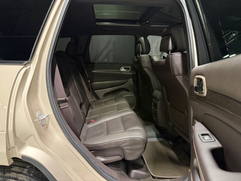 JEEP GRAND CHEROKEE SUMMIT 2013