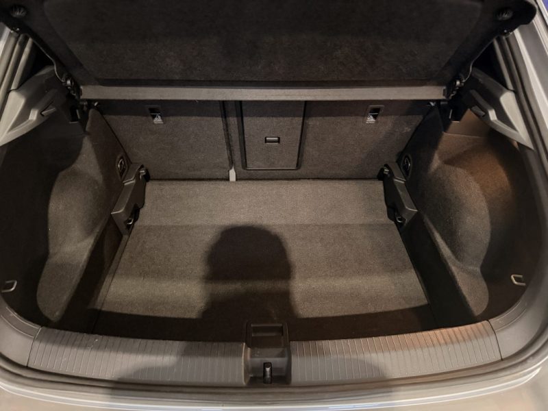 VOLKSWAGEN T-Roc R-Line / 2022 / Apple CarPlay / Virtual Cockpit / Hayon électrique 