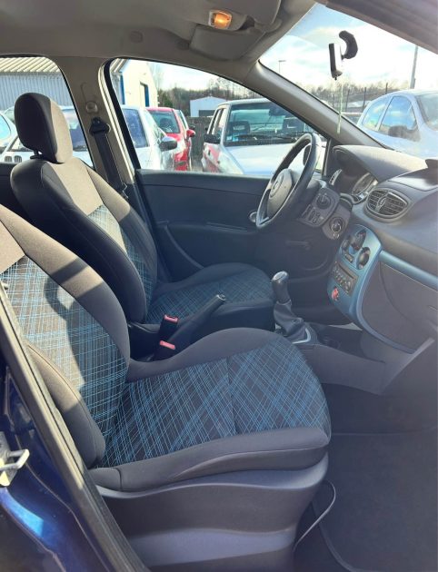 RENAULT CLIO 1.2 EXTREME 75CH 2008