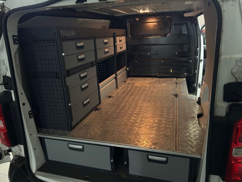 CITROEN JUMPY M 1.5 BLUEHDI 120CH S&S CONTROL 8325 € HT