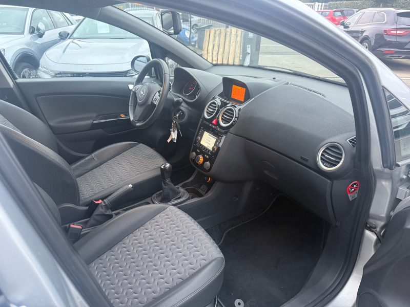 OPEL CORSA 1.4 TWINPORT COSMO 100CH  GARANTIE