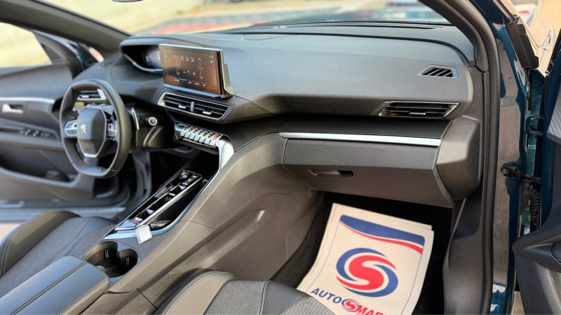 PEUGEOT 3008 1.2 HYBRID 136  CV ALLURE E-DCS PH2 2024  MOTEUR CHAINE 