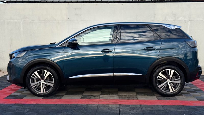 PEUGEOT 3008 1.2 HYBRID 136  CV ALLURE E-DCS PH2 2024  MOTEUR CHAINE 