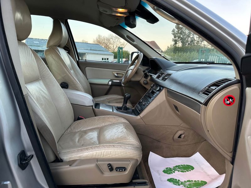 VOLVO XC90 D5 AWD R-DESIGN 2008