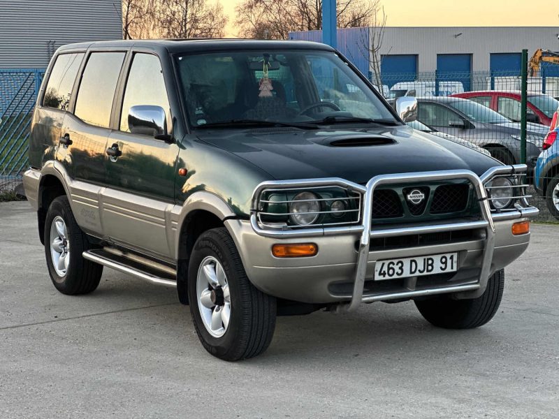 NISSAN TERRANO 2.7TDI LUXE BA 1999