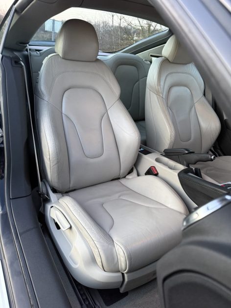 AUDI TT 3.2 V6 QUATTRO 250CH / SIÈGES CHAUFFANTS / SUIVI COMPLET AUDI