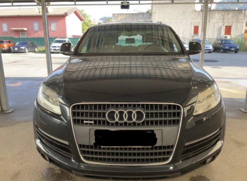 AUDI Q7 3.0 V6 TDI QUATTRO - 110118 KM