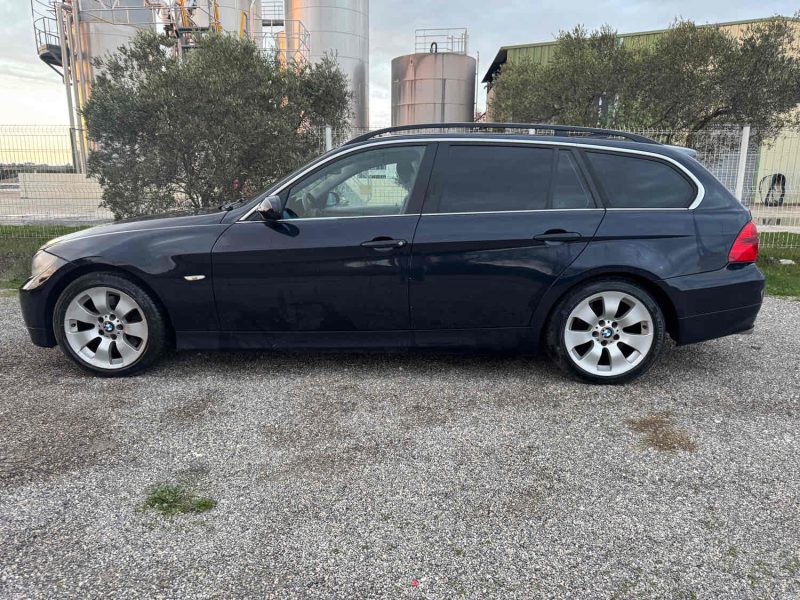 BMW SERIE III TOURING  325 D 3.0 D 197 Cv 