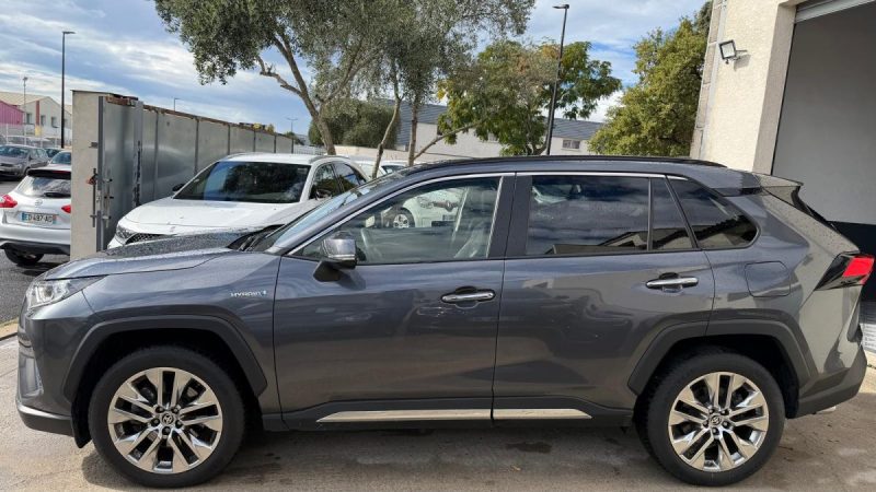 TOYOTA RAV4 HYBRIDE 218CH DYNAMIC 2WD HYBRID ACADEMY MY21 2022