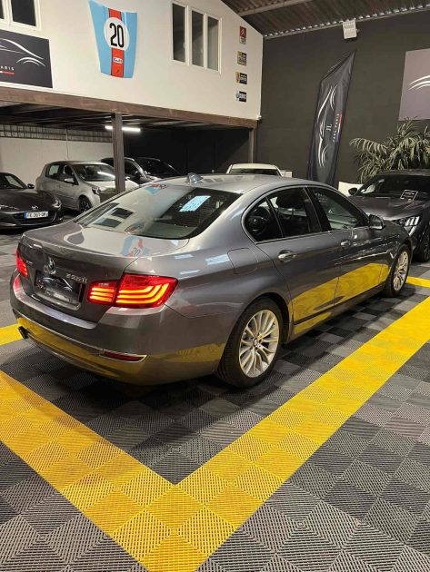 MAGNIFIQUE BMW 525d XDRIVE LCI LUXURY 218CH (SUIVI D'ENTRETIENS, SIÈGES CHAUFFANTS)