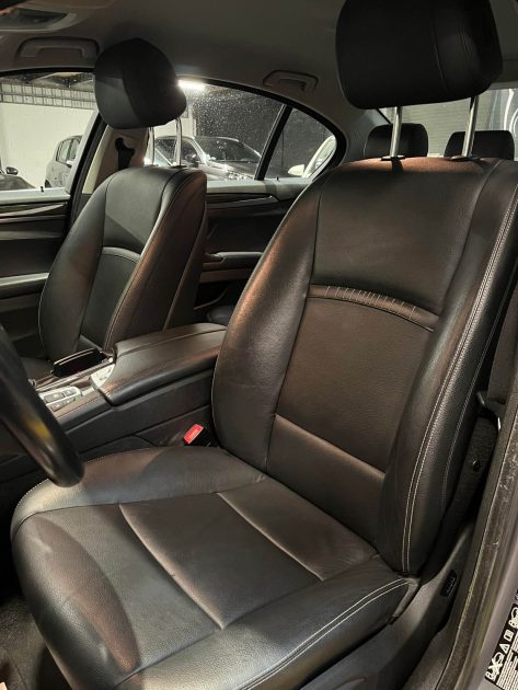 MAGNIFIQUE BMW 525d XDRIVE LCI LUXURY 218CH (SUIVI D'ENTRETIENS, SIÈGES CHAUFFANTS)