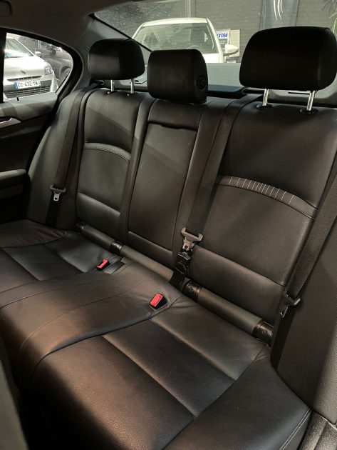 MAGNIFIQUE BMW 525d XDRIVE LCI LUXURY 218CH (SUIVI D'ENTRETIENS, SIÈGES CHAUFFANTS)