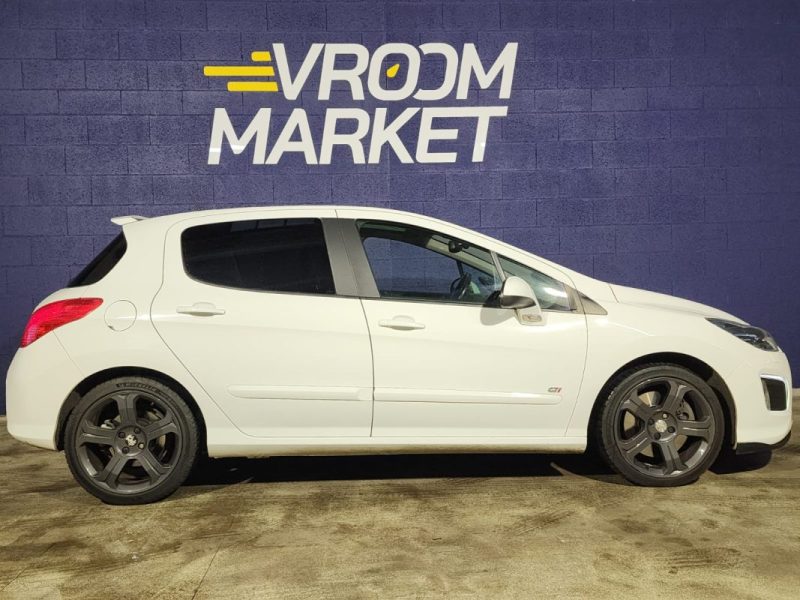 PEUGEOT 308 GTI 1.6 200Cv-Ph2-Pack JBL- Siège semi-cuir-Toit panoramique