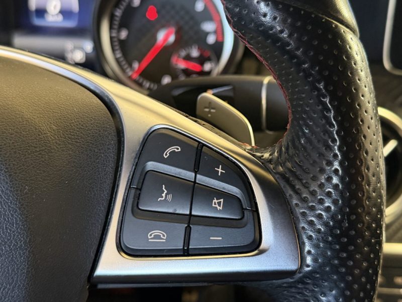 MERCEDES CLASSE A 180D 1.5 PACK AMG BVA7 DISTRIBUTION ET ENTRETIEN A JOUR - SIEGES CHAUFFANTS 