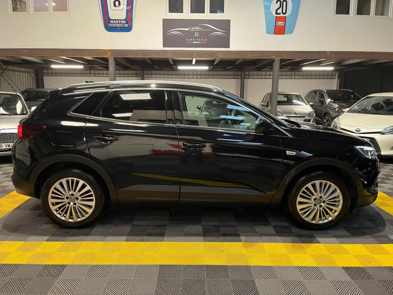 MAGNIFIQUE OPEL GRANDLAND X INNOVATION 1.6 120 CH (SUIVI D’ENTRETIEN, APPLE CARPLAY)