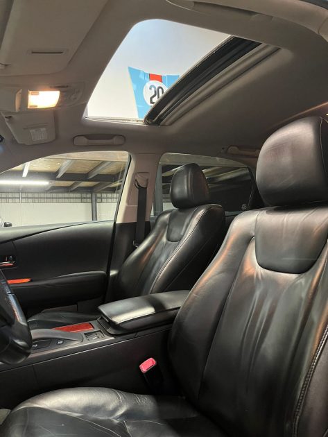 MAGNIFIQUE LEXUS RX 450H 3.5 V6 313CH (SUIVI D'ENTRETIEN, TOIT OUVRANT, SIEGES CHAUFFANTS)