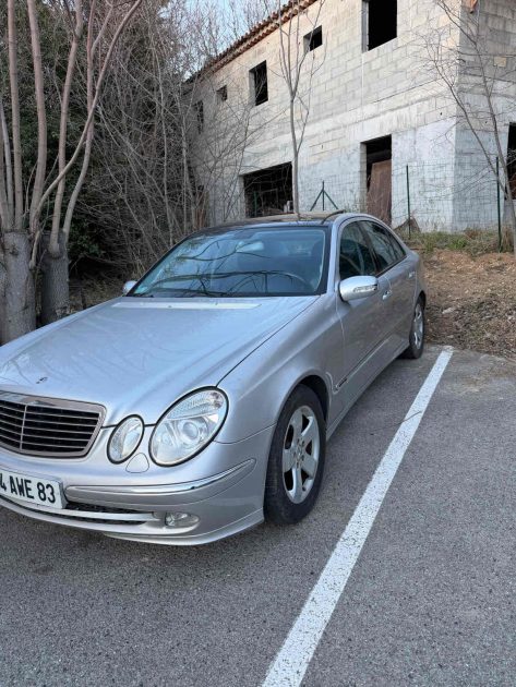 Mercedes Classe E 320 CDI Élégance – Boîte auto – Vendu dans l’état