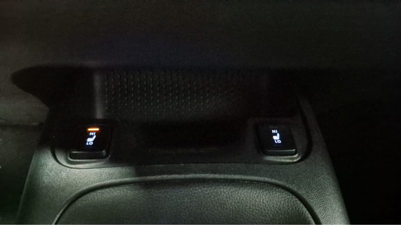 TOYOTA COROLLA BERLINE 122cv DYNAMIC BUSINESS/1 ERE MAIN/TVA RECUPERABLE