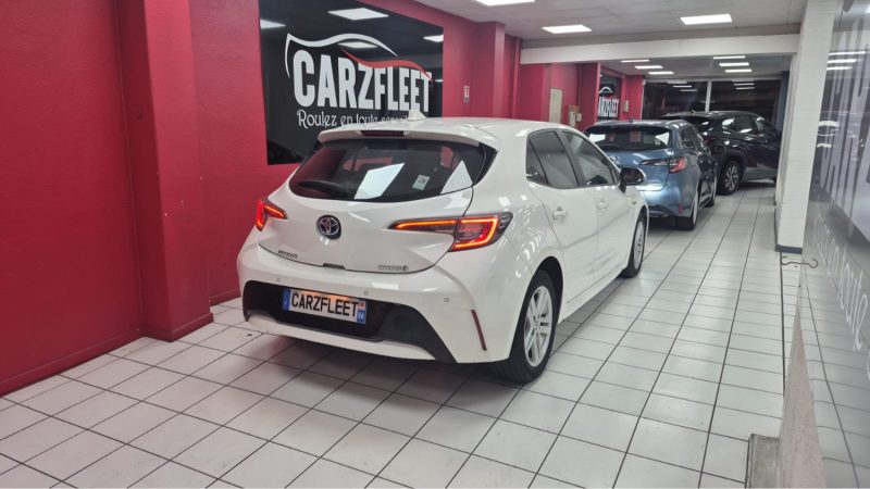 TOYOTA COROLLA BERLINE 122cv DYNAMIC BUSINESS/1 ERE MAIN/TVA RECUPERABLE